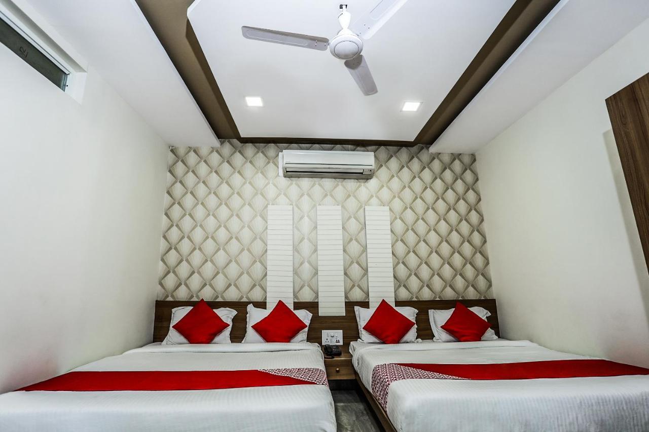 Oyo 16163 Hotel Shri Hari Ujjain Exterior photo